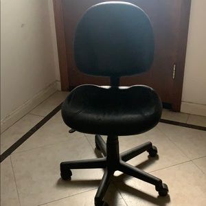 Leather Black Swivel Chair